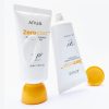 Anua Zero CastMoisturizingFinishSunscreen Photo3 large 1.jpg