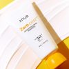 Anua Zero CastMoisturizingFinishSunscreen Photo4 1024x1024.jpg