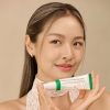 Axis Y DarkSpotCorrectingGlowSerum Photo6 large.jpg