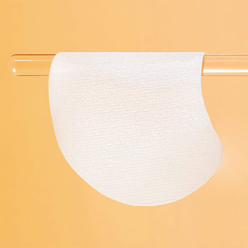 Celimax Pore DarkSpotBrighteningPad Photo2 1024x1024.jpg