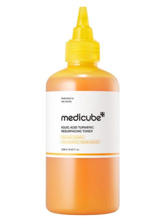 Medicube KojicAcidTurmericResurfacingToner Packshot grande.jpg